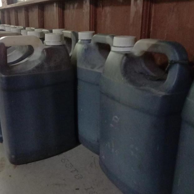 

aspal cair anti rembes bocor 4 kg