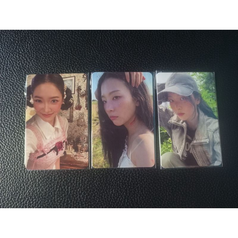 Red Velvet Photocard