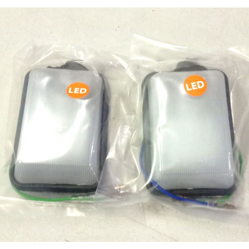 LAMPU PLAFON LED MOBIL ISUZU PANTHER WARNA HITAM/ABU