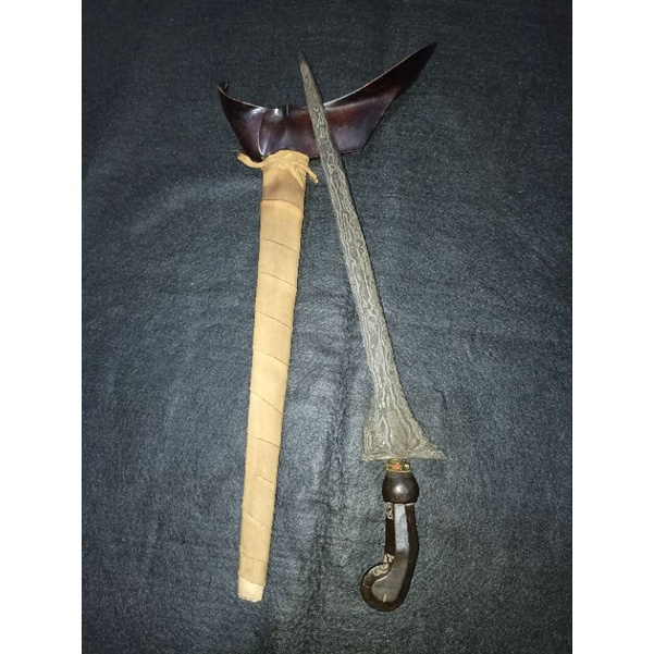 Keris Pulanggeni Lurus / Keris Yudhogati