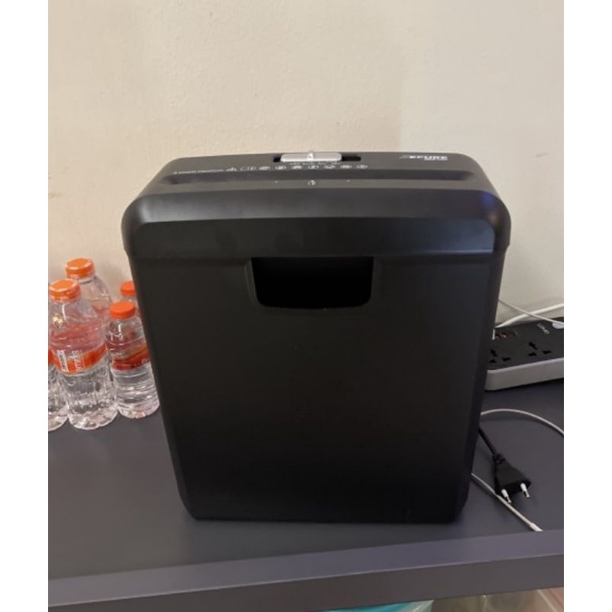PROMAXI S 150N Strip Cut Mesin Penghancur Kertas &amp; CC / Paper Shredder