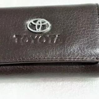 dompet stnk gantungan kunci mobil gantungan kunci motor TOYOTA KULIT