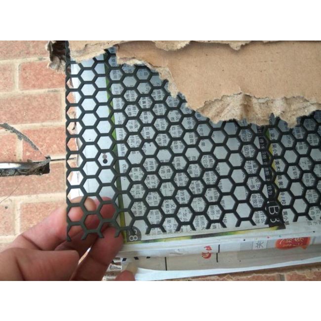 Ram Speaker / Jaring Speaker / Tutup Box Speaker Model Segi Enam