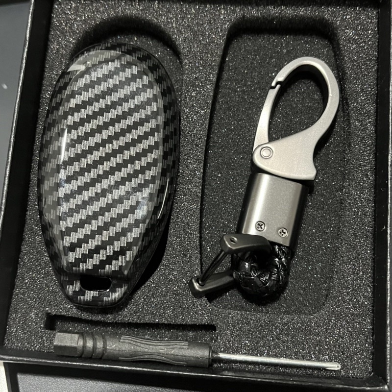 Cover Sarung Remote Forged Carbon Casing Kunci Suzuki Ignis Keyless