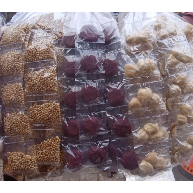 

3 macam.ketumbar,terasi,kemiri. isi 12 renceng.masing masing 4 renceng