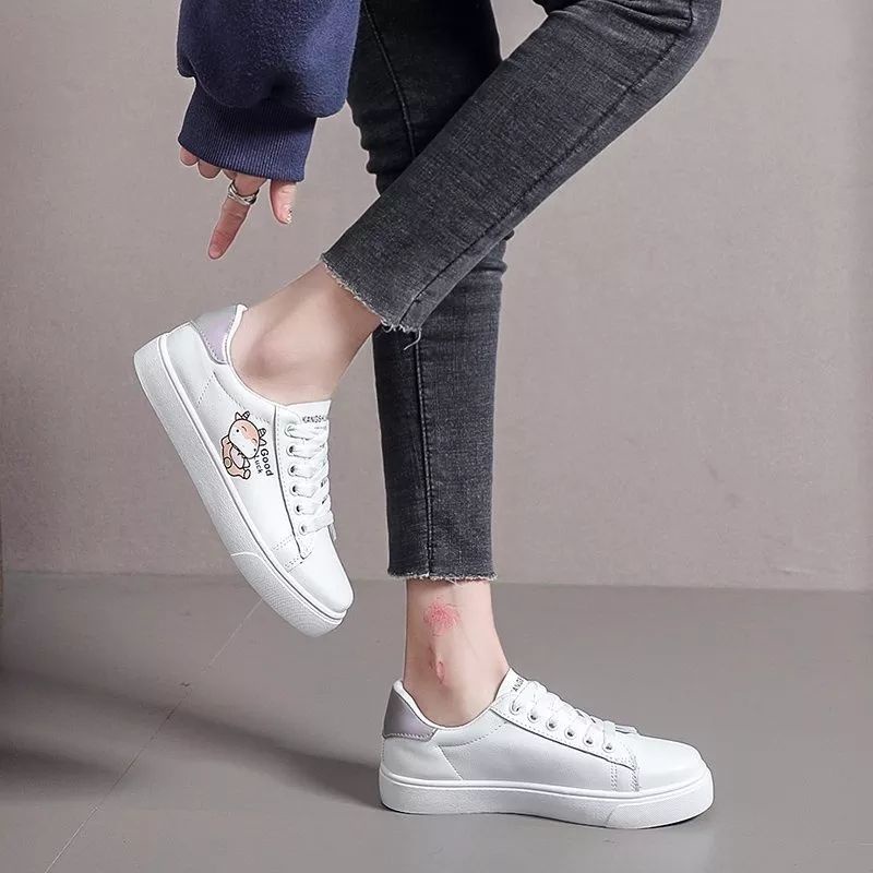 Sepatu Sneakers Wanita GOOD LUCK NEW