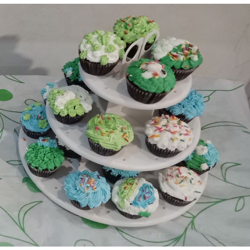 

parcel/hampers cupcakes untuk natal dan tahun baru