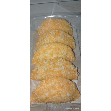 

cireng isi ayam suwir crispy