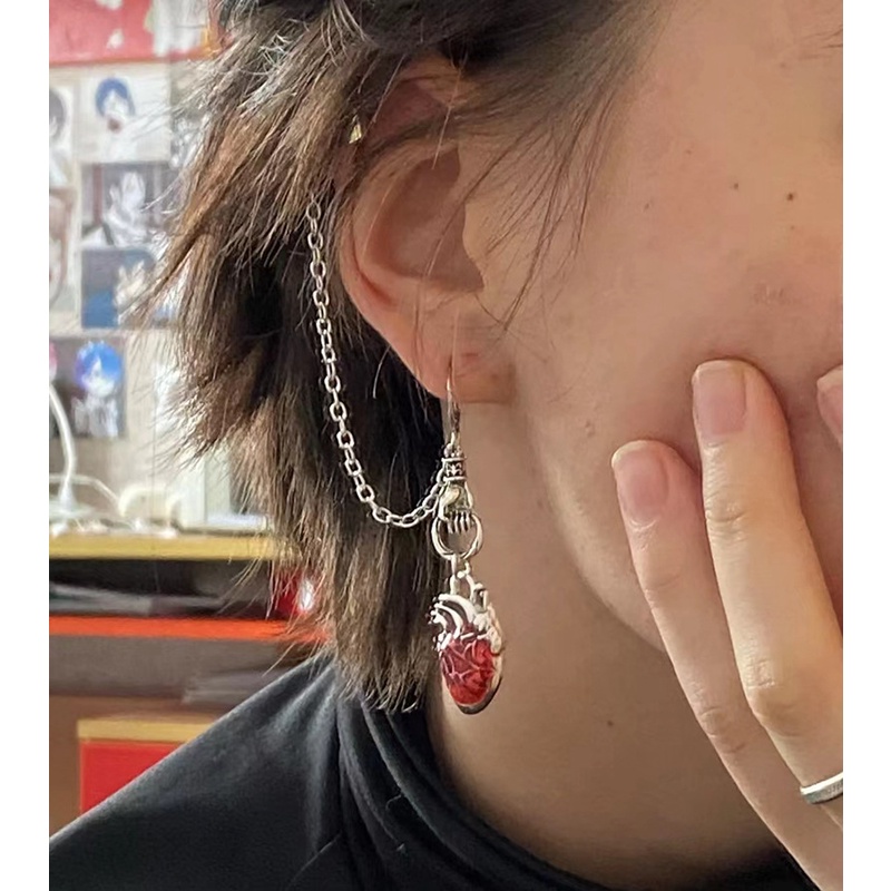 Anting Klip Bentuk Hati Warna Merah Gaya Vintage Untuk Wanita