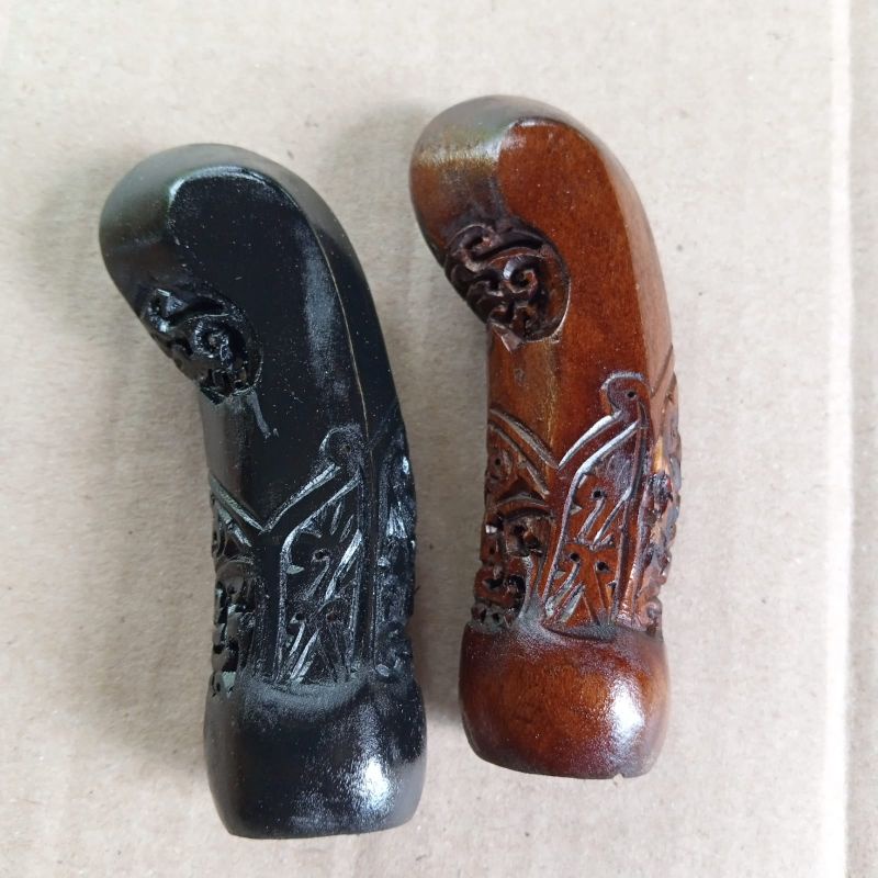 Deder keris putri kinurung