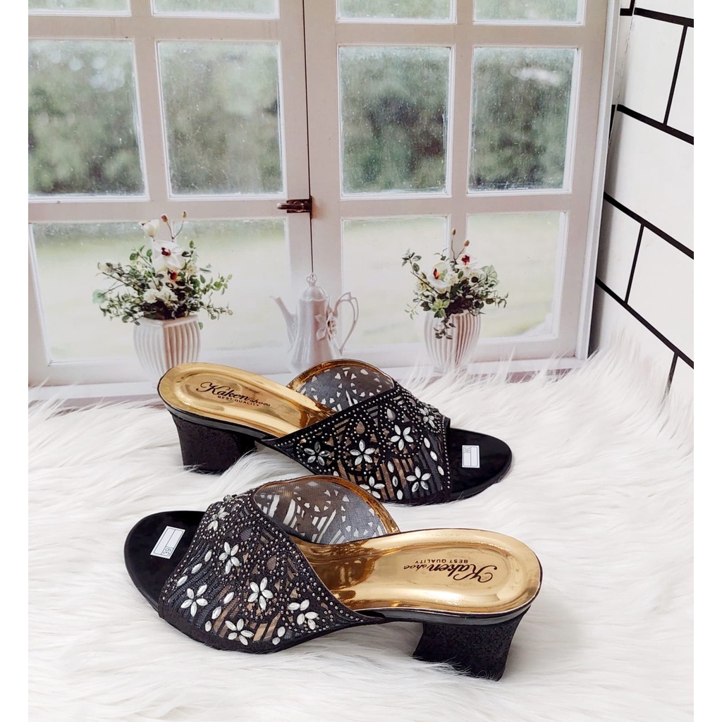 SANDAL PESTA WANITA MOTIF PAYET IMPORT HAK BUNGKUS 5 CM YD 014