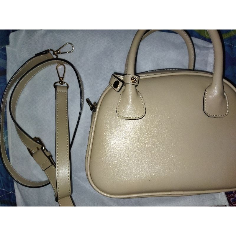 PRELOVED KYRA BAG PTRPROJECT (oatmeal)