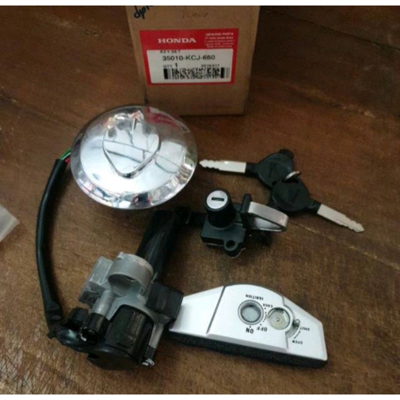 KUNCI KONTAK TUTUP TANGKI JOK HONDA TIGER REVO NEW KONTAK SET KEYSET KEY SET ORI AHM 35010-KCJ-660