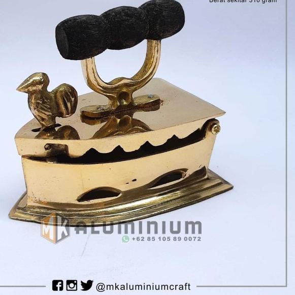 Miniatur Setrika Kuno - Seterika Arang - Setrika Mini Kuningan