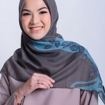 ZM Zaskia Mecca - Adonara Dusty Blue Scraf Kerudung Segi Empat