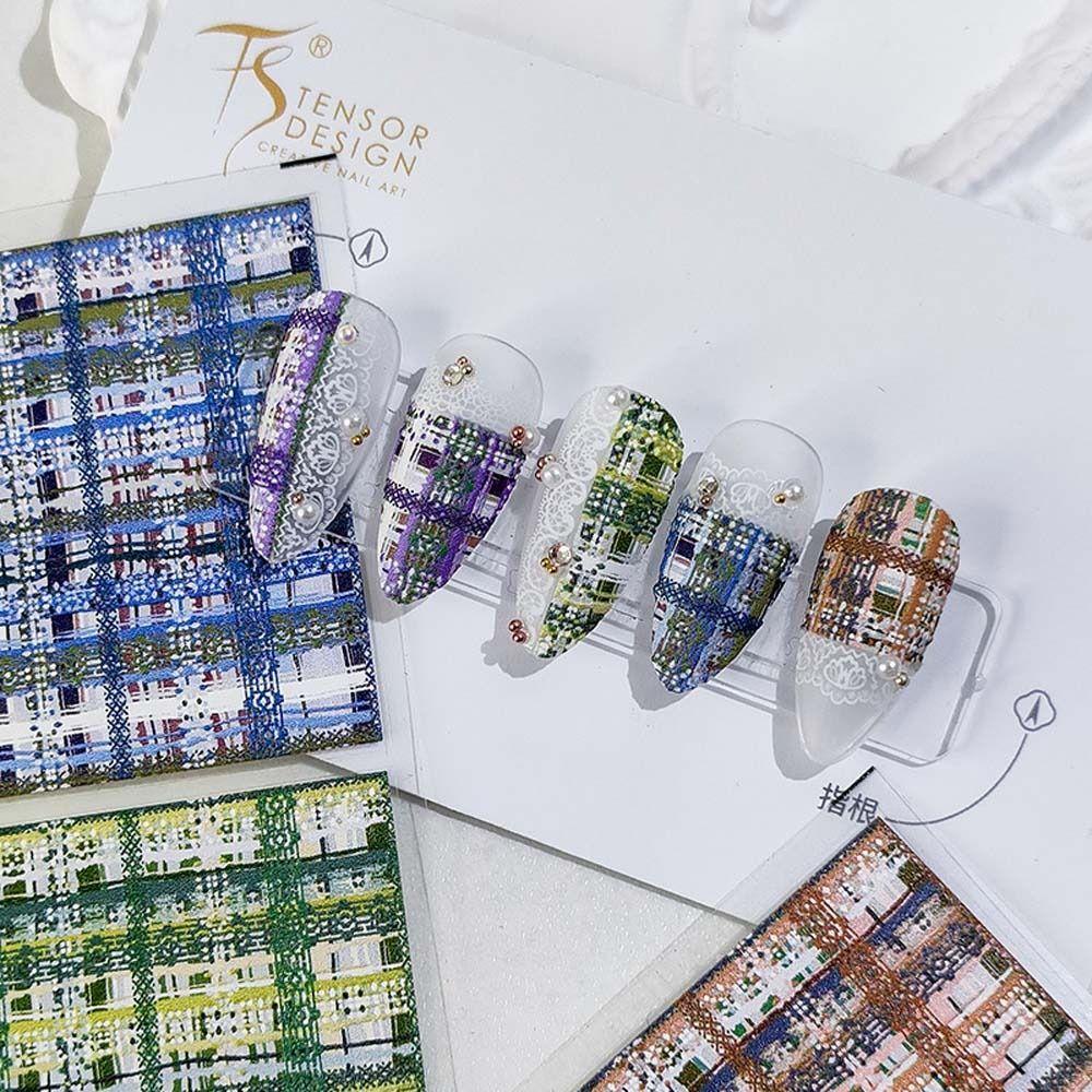 AUGUSTINA Agustinina Stiker Kuku Natal Motif Kotak Relief Lonceng Elk Santa Claus Snowman Nail Art Dekorasi