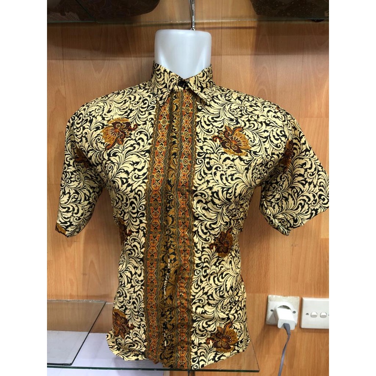 Kemeja Batik Pria Lengan Pendek Batik Katun Halus