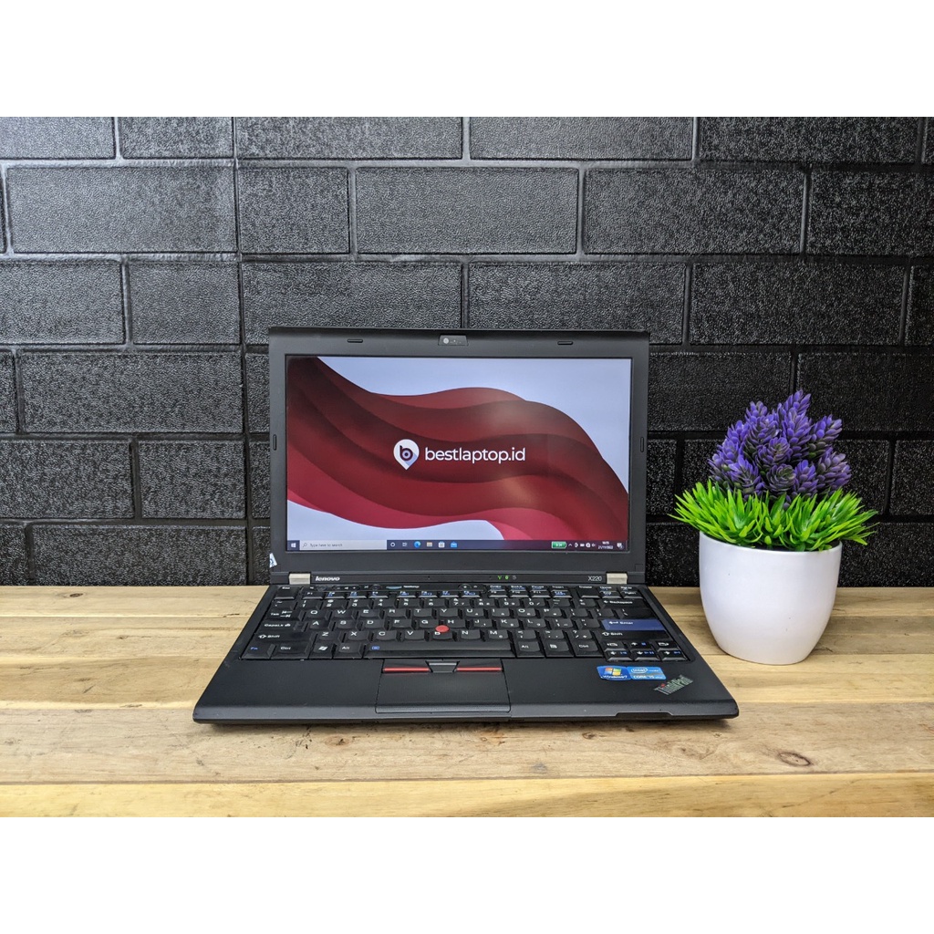Laptop Lenovo Thinkpad X220 (Core i5, SSD) Garansi 1 Tahun Bestlaptop.id Sukabumi