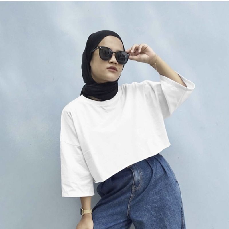 Crop Top Wanita/ Crop Top Trend/ Crop Top airflow/ Pakaiaan Wanita Crop Top/ Crop Top Oversize