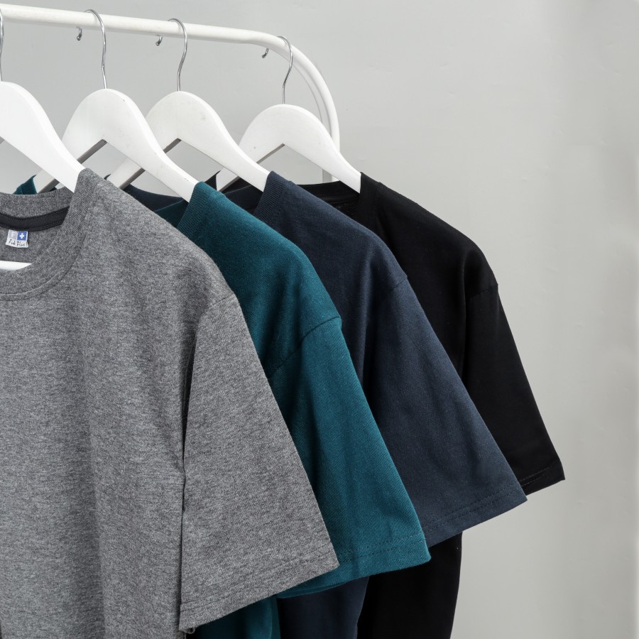 KAOS OBLONG POLOS T SHIRT PRIA WANITA LAKI CEWEK T-SHIRT DEWASA WARNA HITAM PUTIH MERAH MAROON NAVY 