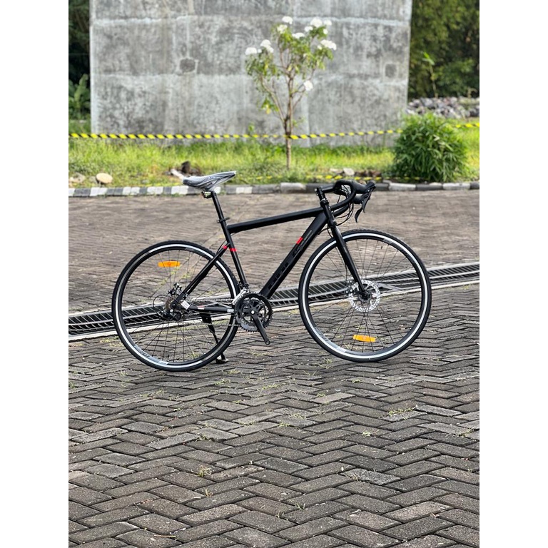 Roadbike Element Police Toronto