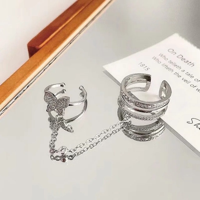 Butterfly Cincin Model Rantai Rumbai Terbuka Desain Kupu-Kupu Aksen Berlian Imitasi Warna Silver Untuk Wanita