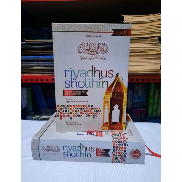 Jual Terjemah And Makna Pesantren Kitab Riyadhus Sholihin Shopee Indonesia