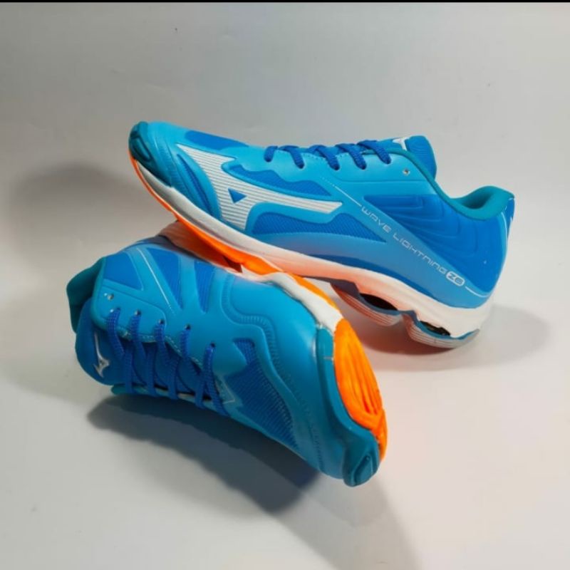Sepatu volly Mizuno Wave Lightning z6/Sepatu volly Mizuno terbaru