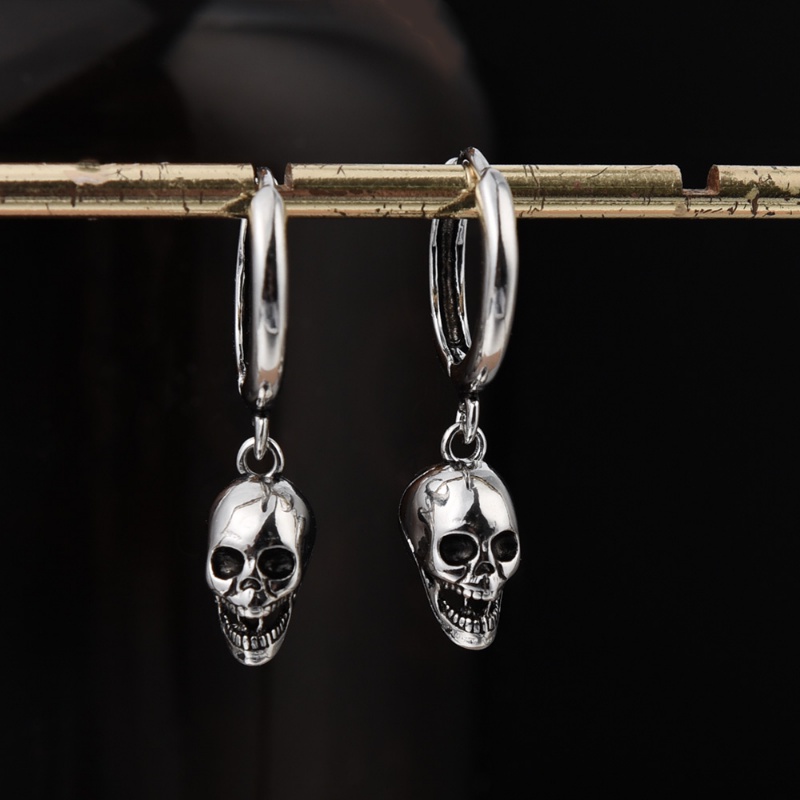 Anting Hoop Bentuk Tengkorak Warna Silver Gaya Vintage Gothic Rock Untuk Pria Dan Wanita