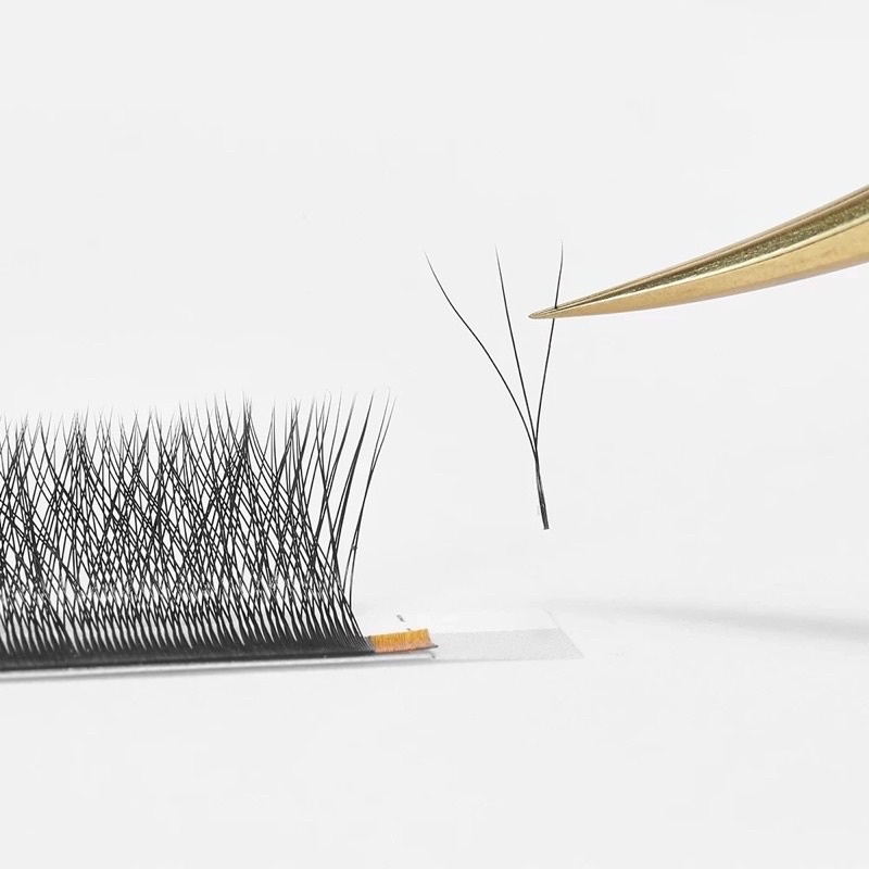 Yelix 3D W-Lashes Volume-Russian Eyelash Extension