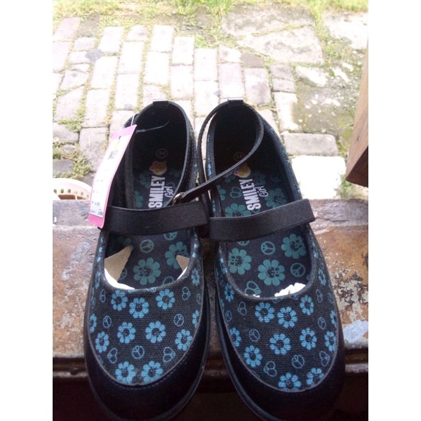 sepatu anak sekolah ardiles