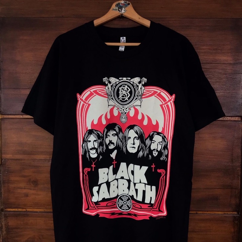 Tshirt Band New Original BLACK SABBATH ‘Red Flames’
