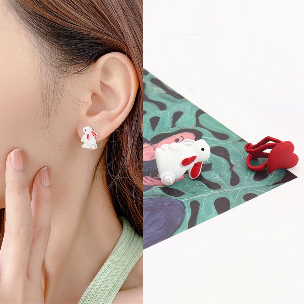 Anting S925 Silver Needle Bentuk Kelinci Putih Asimetris Untuk Wanita