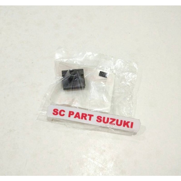Clip kancing grill kecil suzuki vitara escudo sidekick.