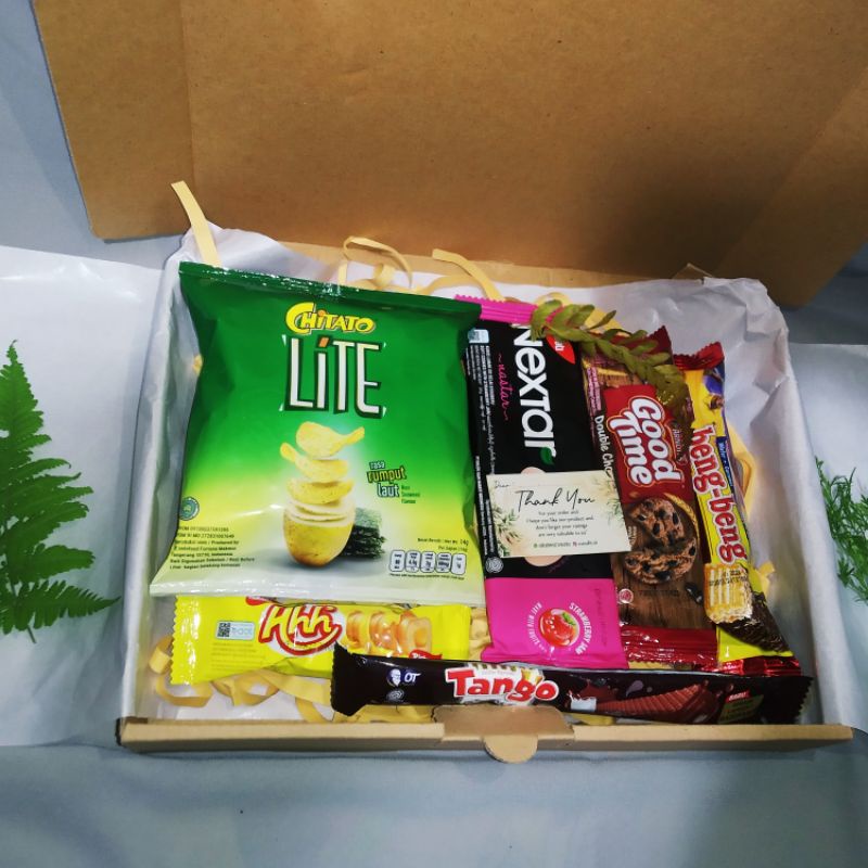 

Hampers Makanan/Gift Box/Hampers termurah/ Hampers Wisuda/ Hampers Ulang Tahun