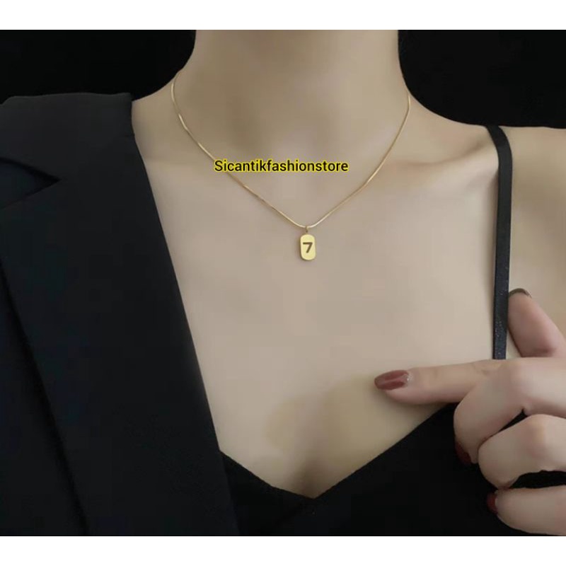 KALUNG TITANIUM WANITA LIONTIN ANGKA 7 TRENDING ASLI TITANIUM ANTI KARAT SELAMANYA KALUNG TITANIUM FASHION STYLE WANITA KOREA KEKINIAN KALUNG WANITA BANDUL ANGKA 7 KALUNG TITANIUM BULAT KECIL GOLD LIONTIN ANGKA 7