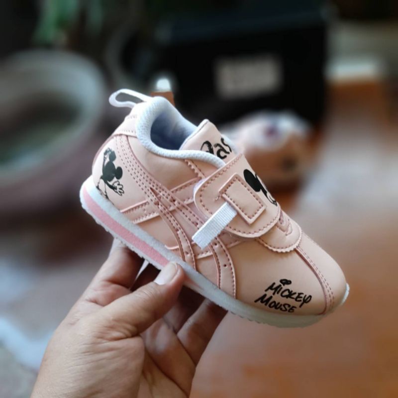 Sepatu Sneakers Anak Perempuan Laki Laki Import Murah