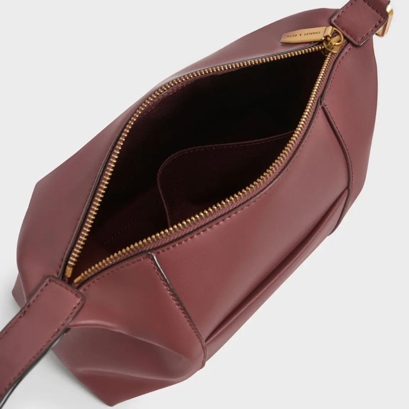 C Lorain Shoulder Bag