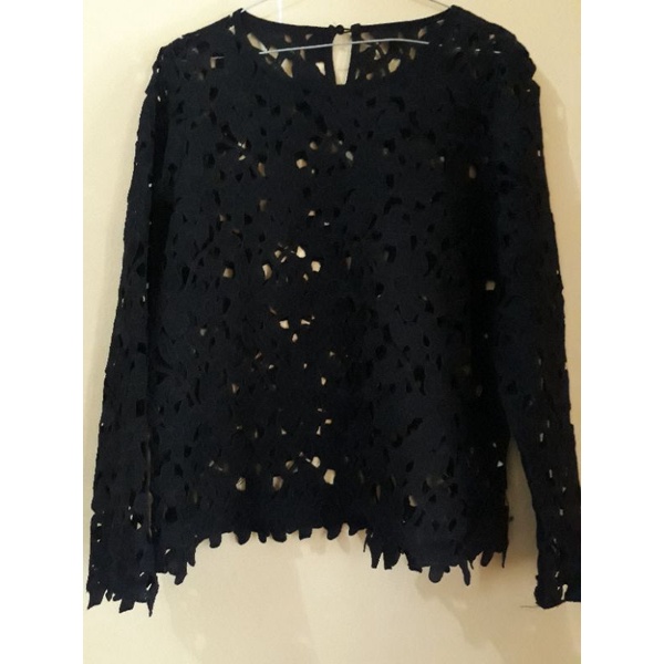 OUTER BRUKAT BROKAT TEBAL HITAM ATASAN WANITA