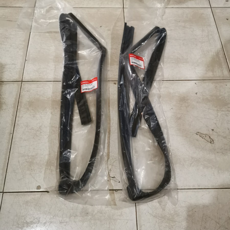 Karet Kaca / Run Chanel Pintu Belakang JAZZ GK5 2014-2021