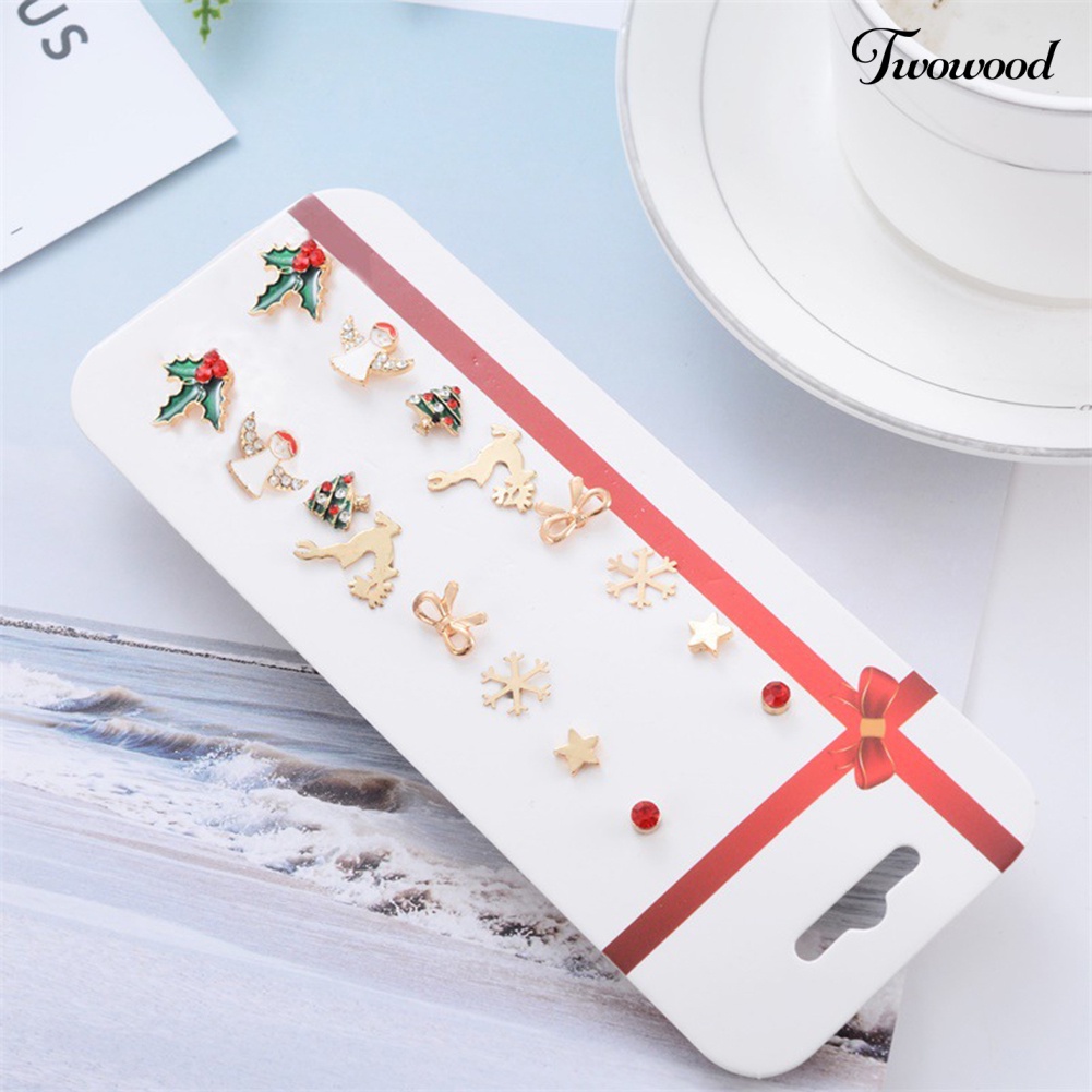 8 Pasang Anting Stud Desain Pohon Natal Rusa Snowflake Gingerbread Man