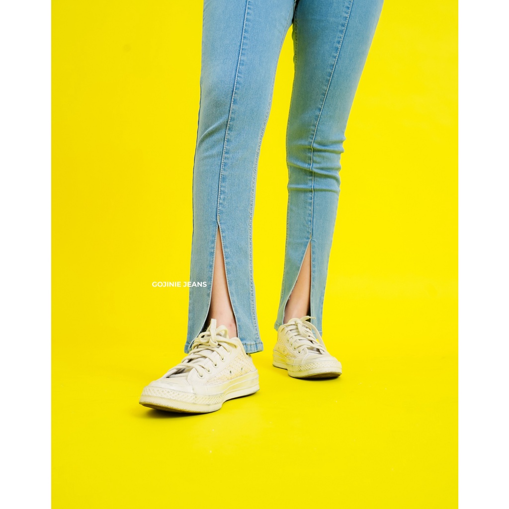 GOJINIEJEANS - Highwaist Tulang Kaki Slit Depan - 4835 - BLACK WIDOW