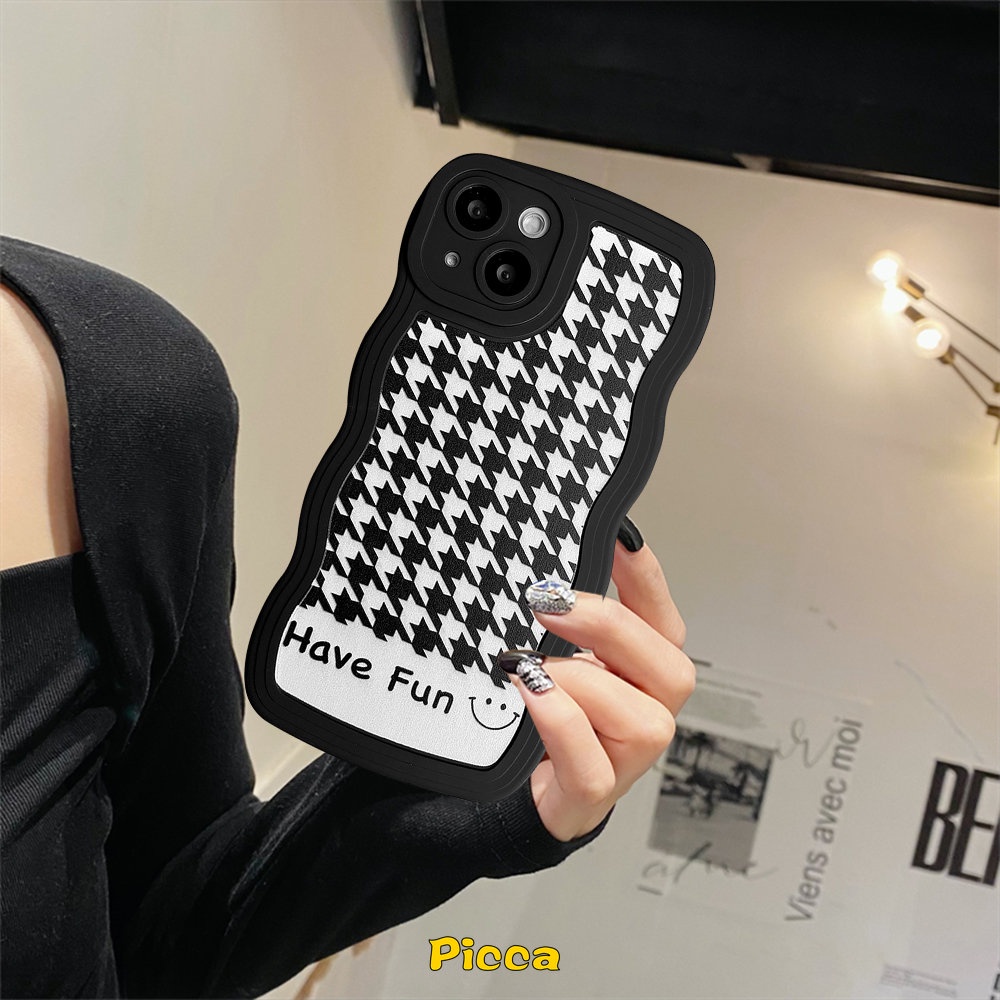 Case Vivo Y20 Y02 Y21s Y12 Y35 Y16 Y11 Y15s Y33s Y21 Y15 Y22 Y12i Y22s Y17 Y93 Y12s Y15A V20 V21 Y30 Y50 Y91C Y21T Y75 Y91 Ins Motif Smiley Houndstooth Hitam Wavy Edge Soft Cover