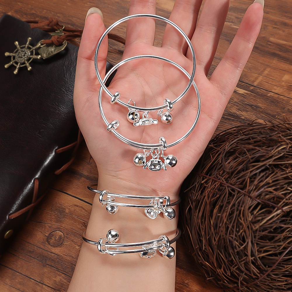 Gelang Bangle Model Terbuka Dapat Disesuaikan Warna Silver Gaya Korea Untuk Wanita