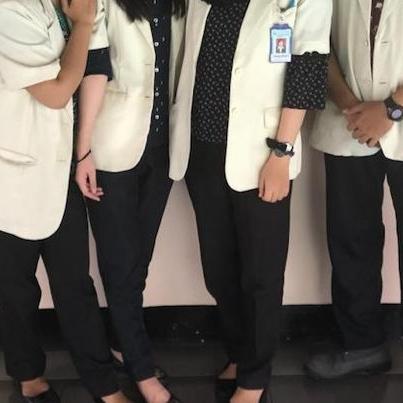 Jas Apoteker Kuning Gading Lengan Pendek Wanita