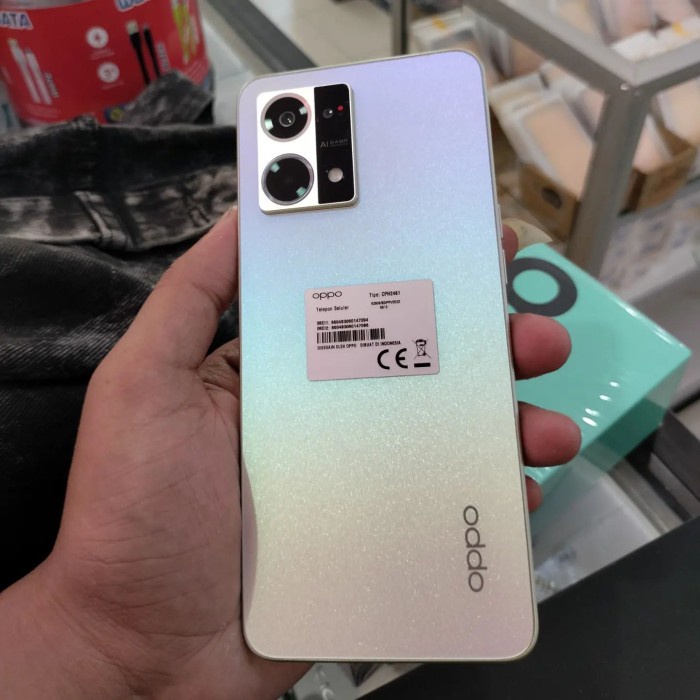 T0P NEW OPPO RENO 8 4G OFFICIAL STORE BERGARANSI RESMI OPPO INDONESIA NICE