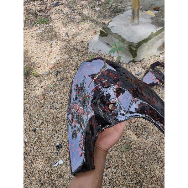 duktail vario 160 carbon forged/twill