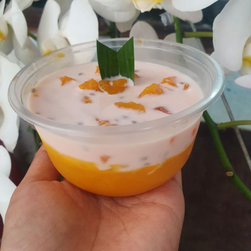 

Mango sago / buko mangga