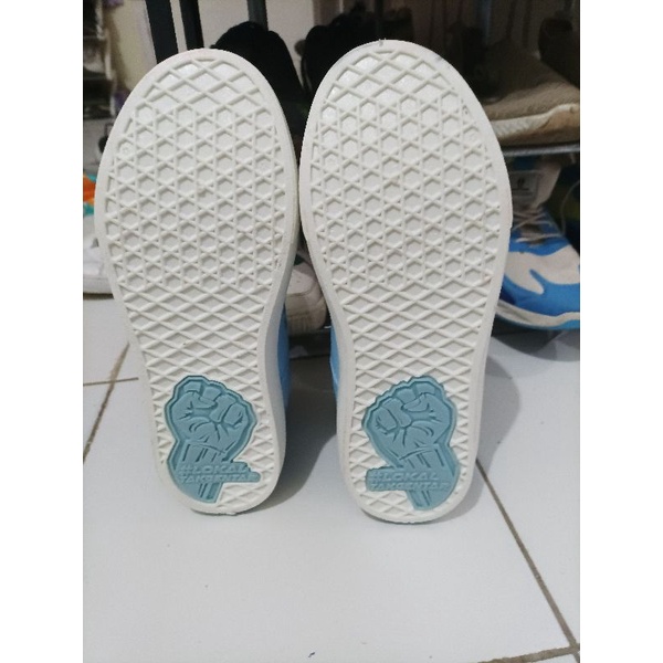 Sepatu baru Aero x Le mineral