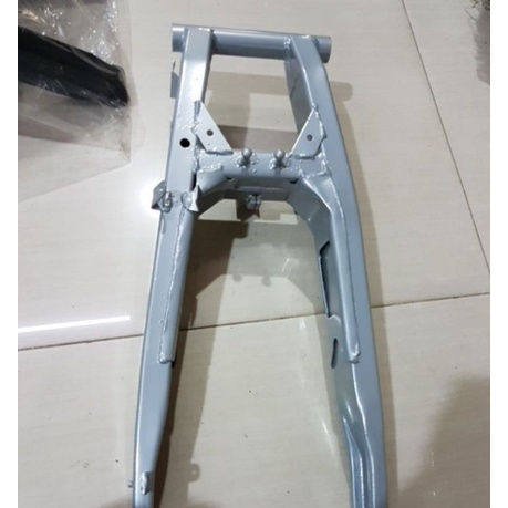 SWING ARM/ FORK VIXION OLD